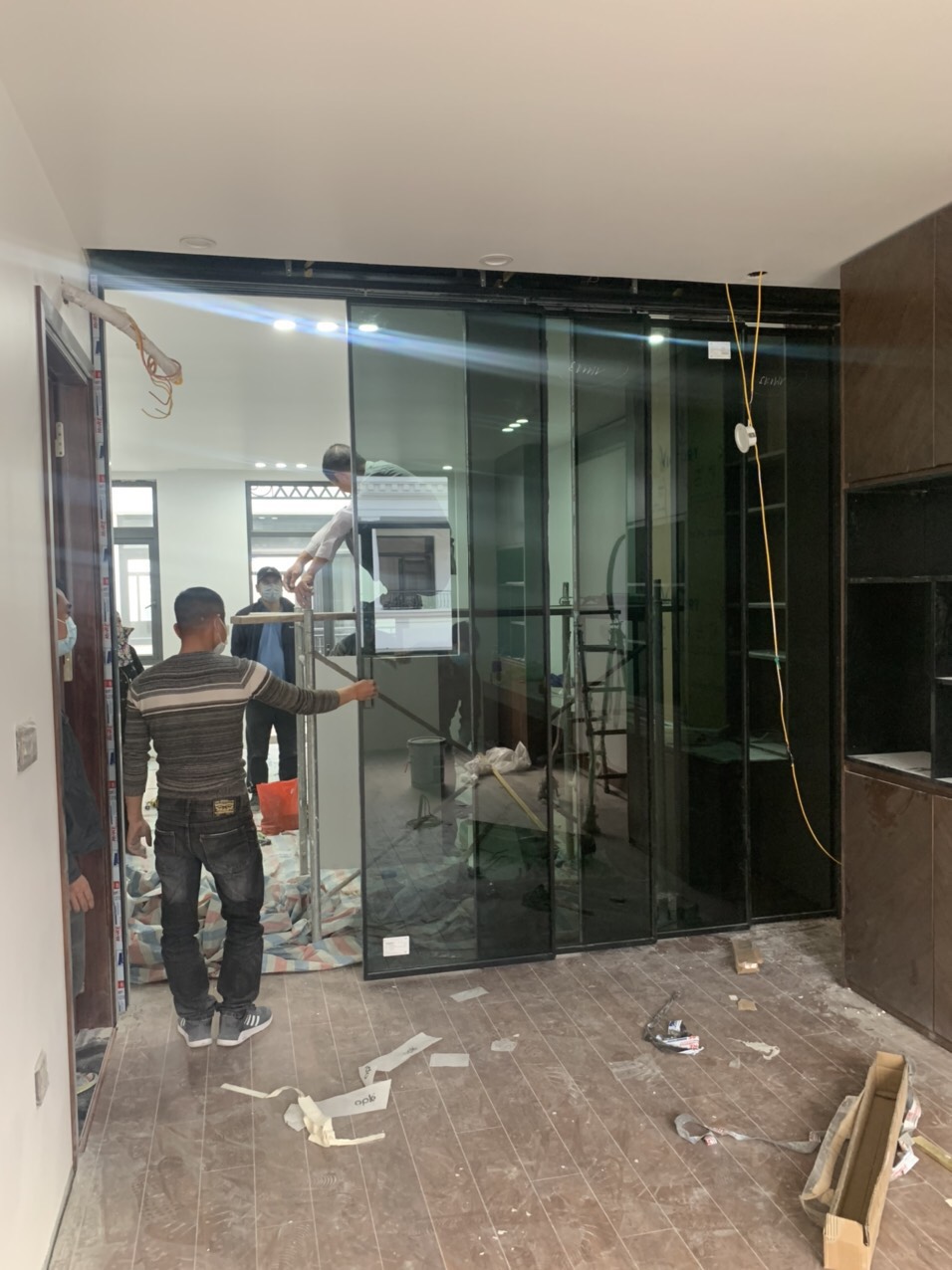 Nhà Phố Hải Phòng Thay Kính cửa lùa
